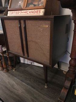 Midcentury Radio Table