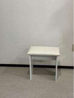 Chair/ Stool