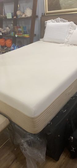 Queen Brand New mattress