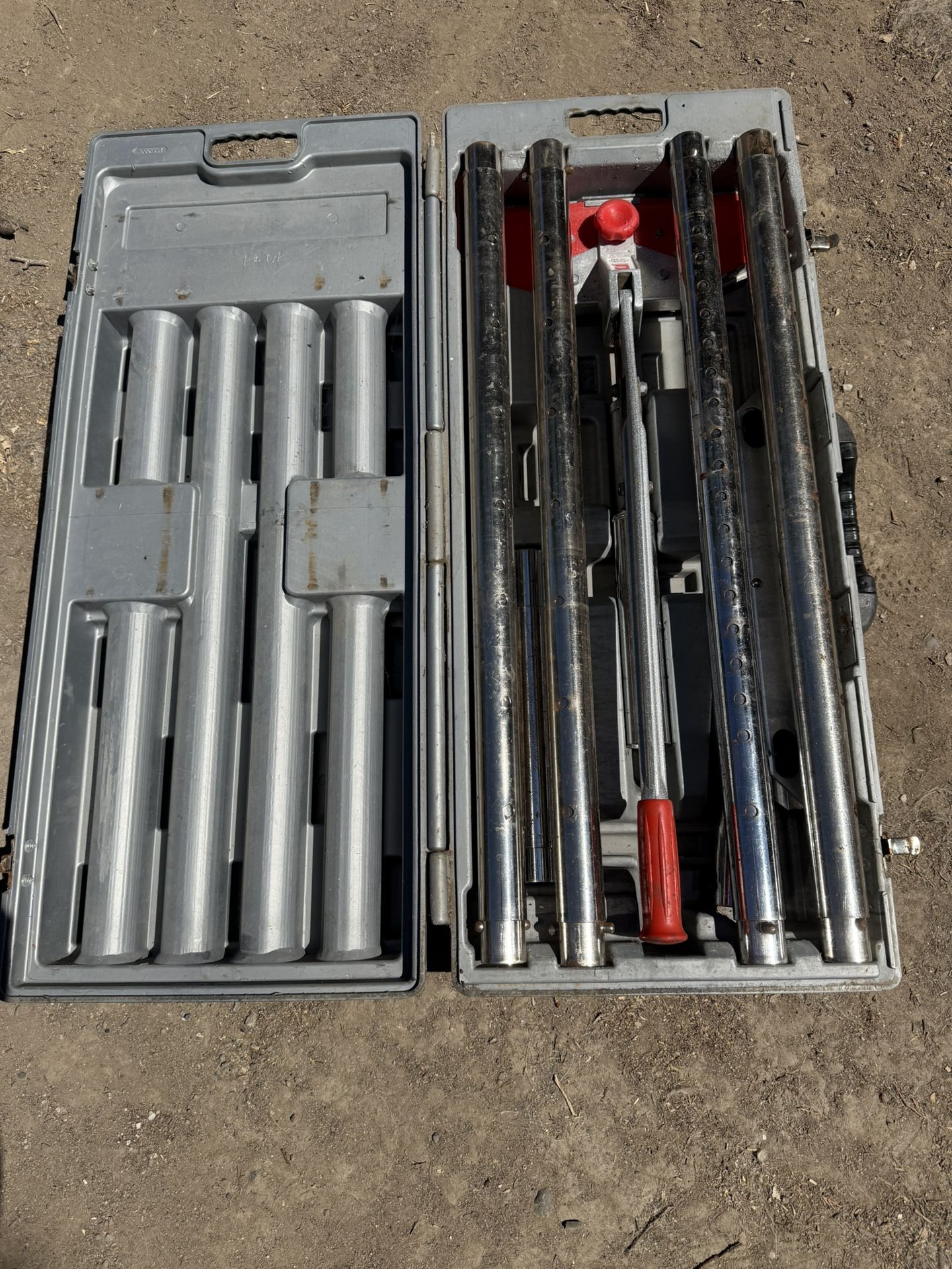 Carpet Stretcher Roberts