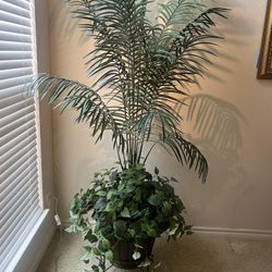 Artificial Tree In Pottery With Stand 