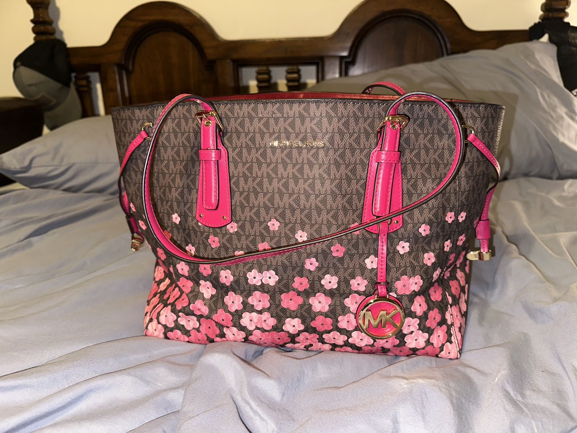 Michael Kors Brown Floral Handbag + Matching Wallet β Beautiful Set πΈπ $225 β Anderson, SC