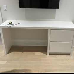 Office Desk (white)