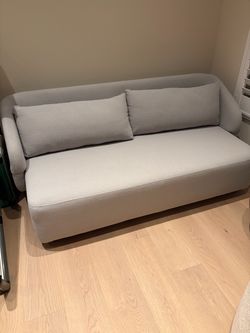Modern Cream Sofa / Sleeper Sofa – Like New – Only 5 Months Old