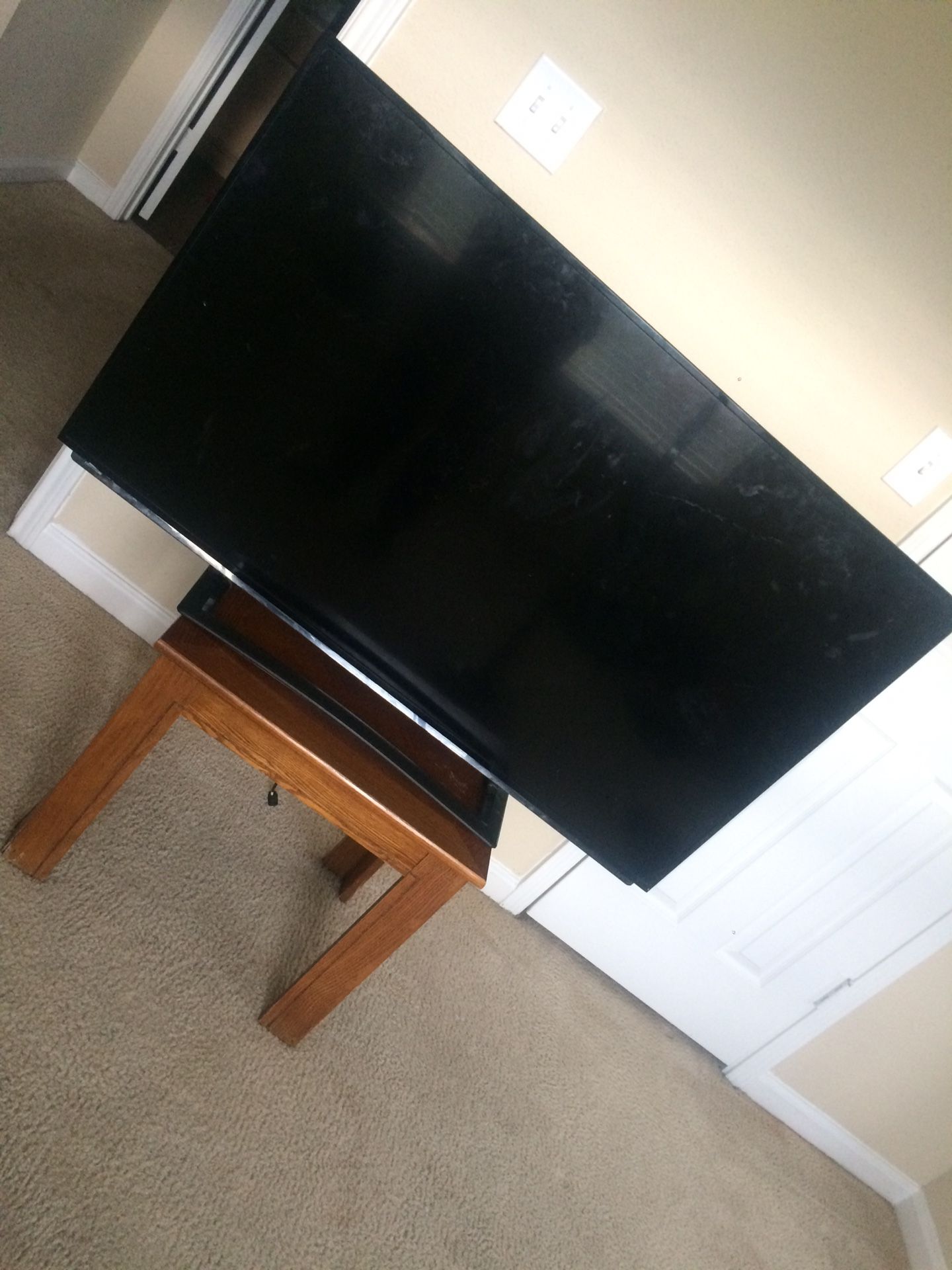 20$ sharp tv 📺 50inch