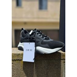 Size 12 mens b22 shoes