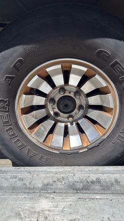 84 Grand Wagoneer JEEP parts
