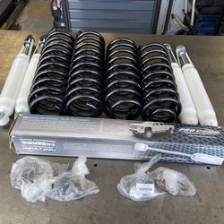 Jeep JK 2.5 “ lift  Pro Comp