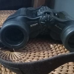 Nikon Etreme 7x35  Binocular 