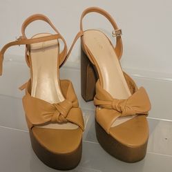 Aldo wedges size 8
