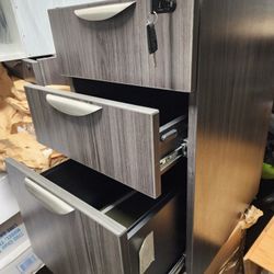 3 Drawer Cabinets/ 4 Pieces 