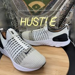 Nike React Phantom Run 2 ‘Oreo’ White/Black Mens Sz 11.5