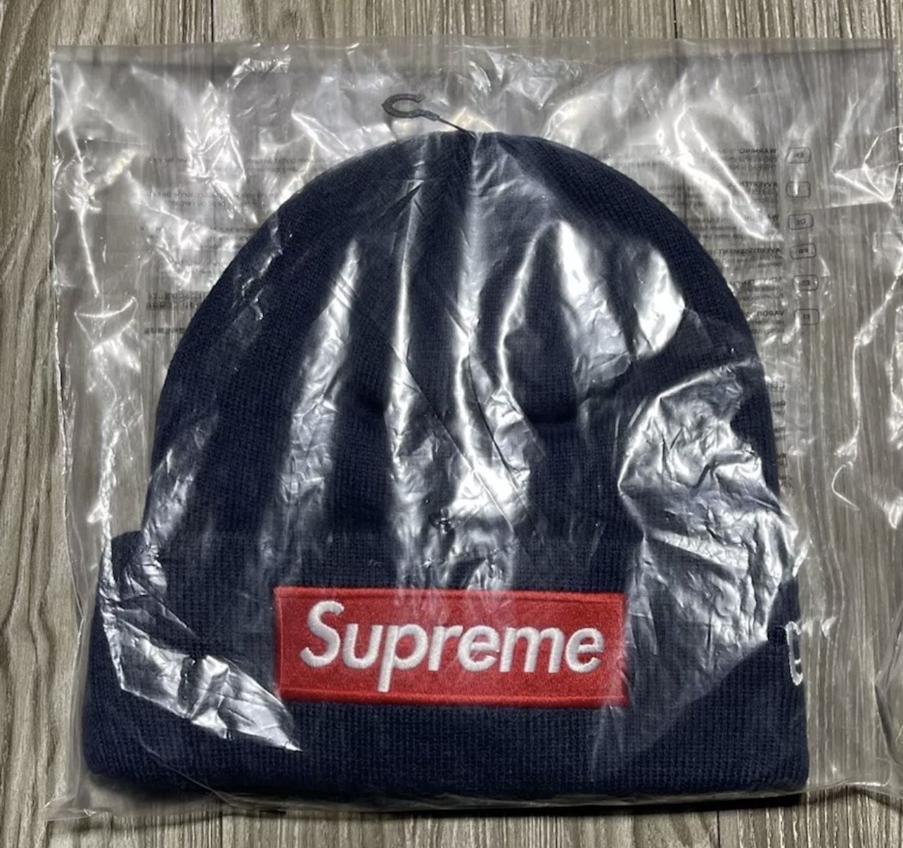 Supreme New Era Box Logo Beanie FW24 Navy