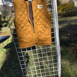The North Face Womens S P Quilted Cuchillo Sherpa Lined Insulated Vest Brown Gold