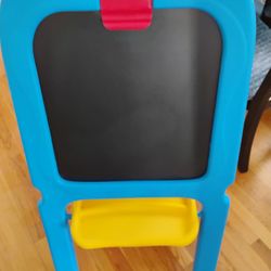 Crayola. Chalkboard Dry Erase 
