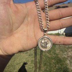 10kt Flat Cuban Chain & San Judas Pendant 