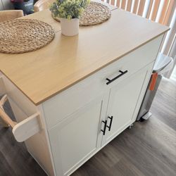 Rolling Kitchen Island With Two Chairs