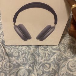 Sky blue Noise Cancellation AirPod Max 
