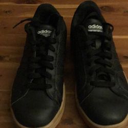 Black Adidas Mens 71/2