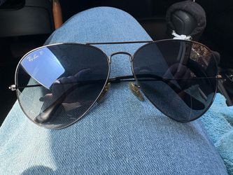 Ray-ban Men’s Aviator Sunglasses