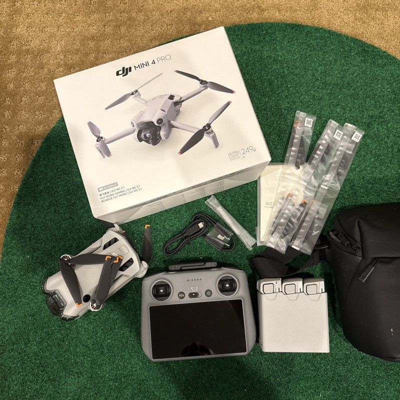 DJI Mini 4 Pro Drone Fly More Combo – Like New
