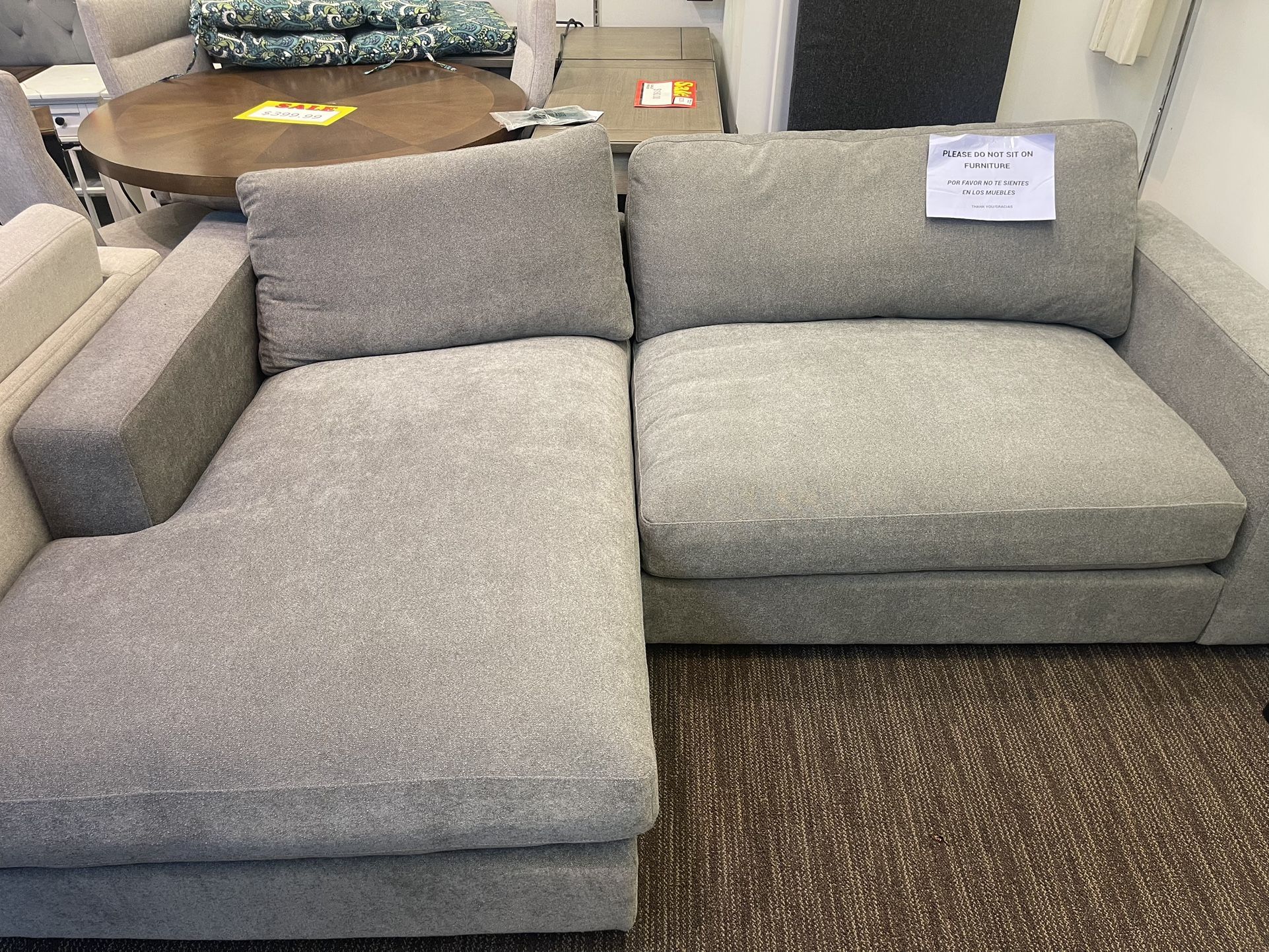 Henredon Essex Hill Sofa Chaise