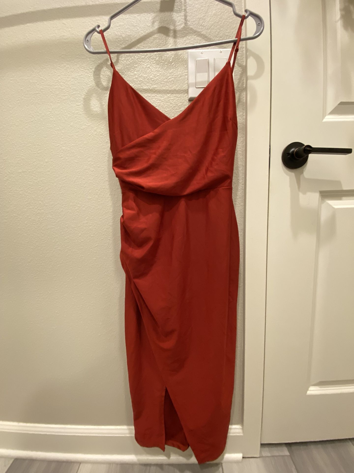 Red Sleeveless Dress