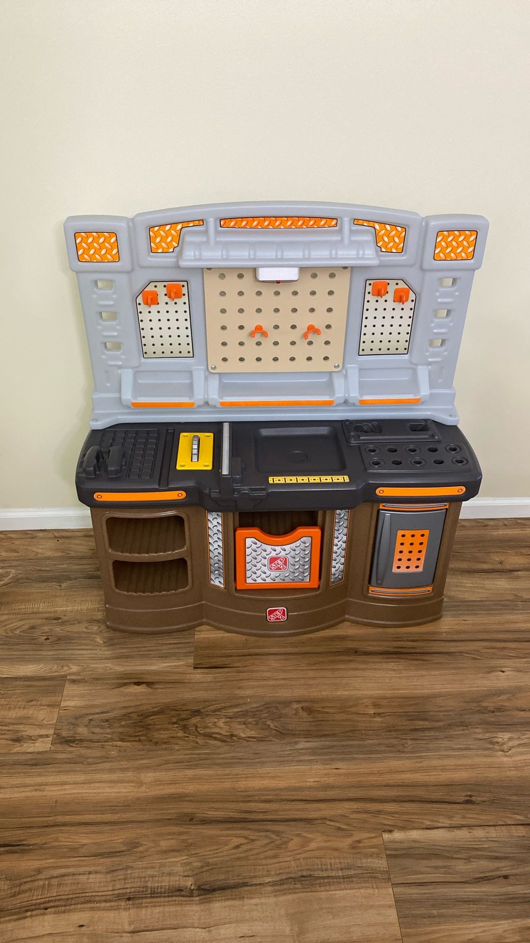 Step2 Big Builders Pro Kids Workbench