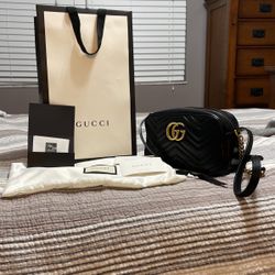 Gucci Small Bag $1550- Will Not Respond To Low Ball Offers