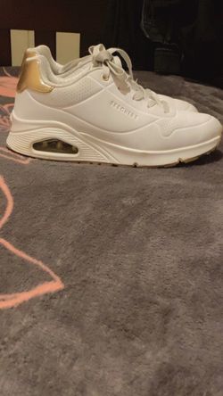 Skechers Uno White Gold Sneakers