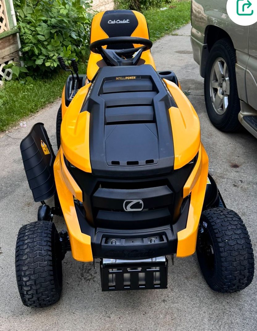 42” Riding Mower XT1