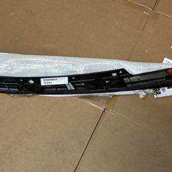 Civic Si Extension ‘16/‘19 Grille Molding 