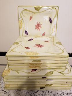 12 pieces ceramica, made in Italy.