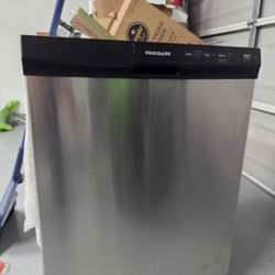 Frigidaire Dishwasher
