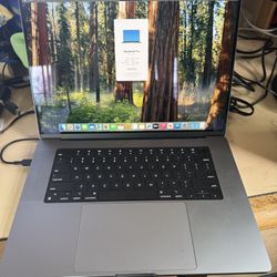 Apple MacBook Pro A2485 16 M1 Max 10-Core 32GB 1TB Gray 2021