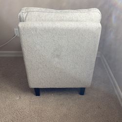 Accent chairs