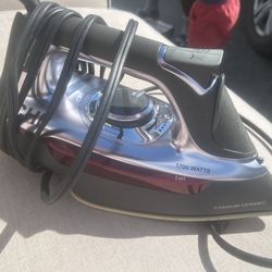 CHI 1700-Watt Steam Iron - Titanium Ceramic Soleplate