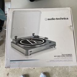 Audio-technica Record player