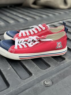 Woman’s  Arizona Wildcats Shoes (10)