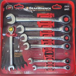 Gear wrench 9317