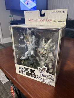 McFarlane Toys: Where the Wild Things Are - Max And Goat Boy Storybook Figures
