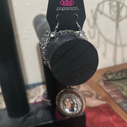 Necklace And Earings 