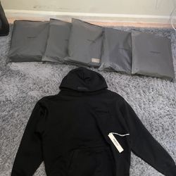 Essentials Hoodie Limo