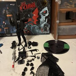 Mezco Black Skull Kit-bash  