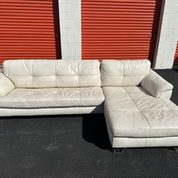 White Leather Sectional- FREE DELIVERY 🚚 