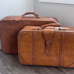 Vintage Set Of Leather Suitcases (Some Wear & Tear)