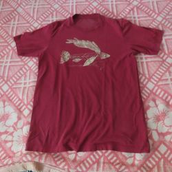 rare patagonia fish tshirt red XS made in usa