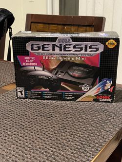 SEGA GENESIS Mini CONSOLE Anniversary Edition w/ Box & all accessories
