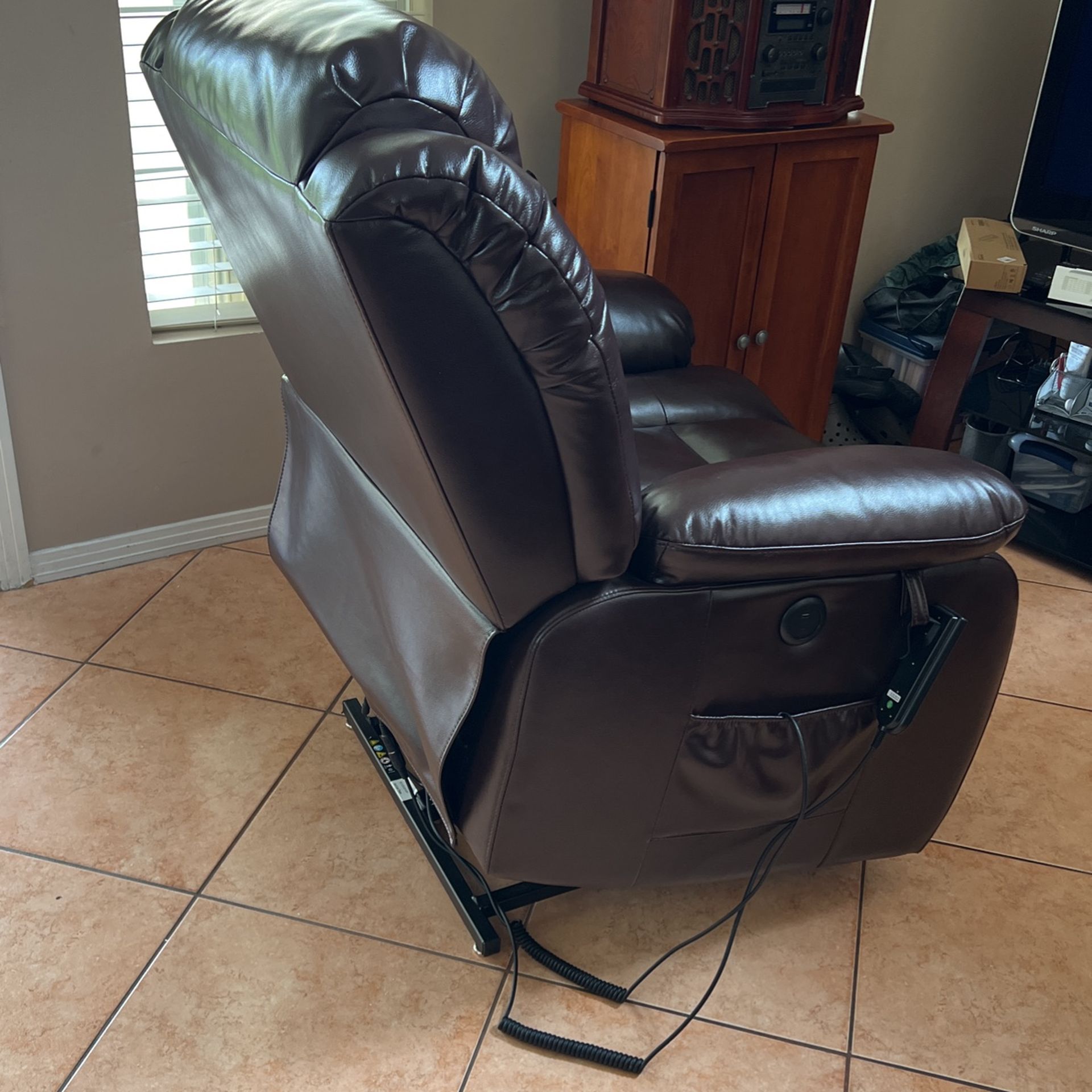 Recliner Leather New