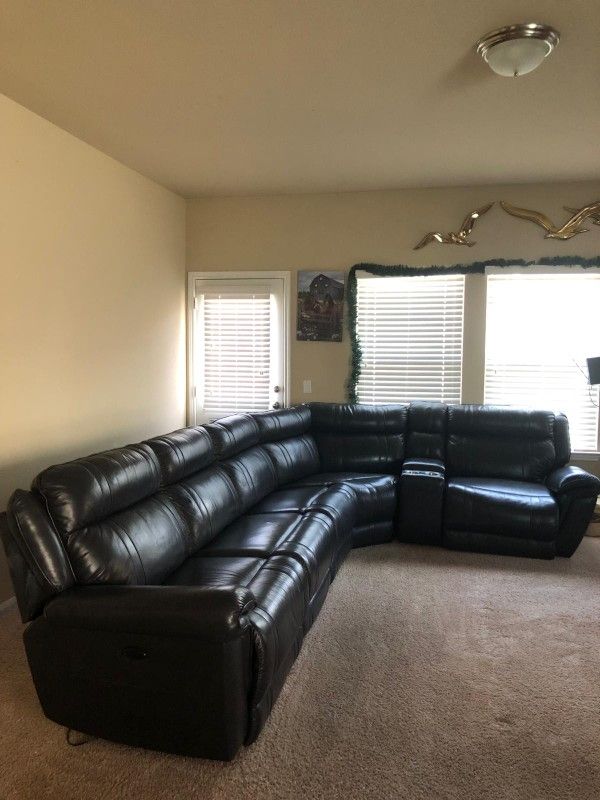 Sofa With Electrical Recliner
